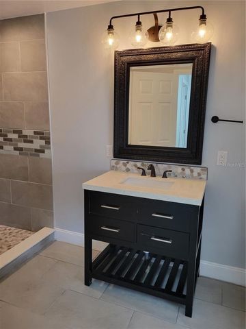 807 MCLAIN COURT, Tavares, FL 32778