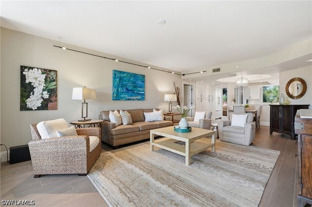 7225 Pelican Bay BLVD 302, Naples, FL 34108
