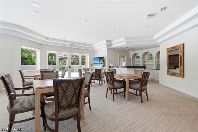 7225 Pelican Bay BLVD 302, Naples, FL 34108