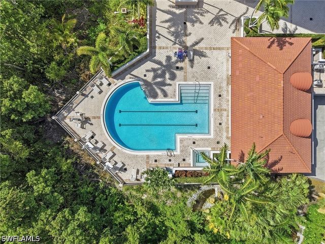 7225 Pelican Bay BLVD 302, Naples, FL 34108
