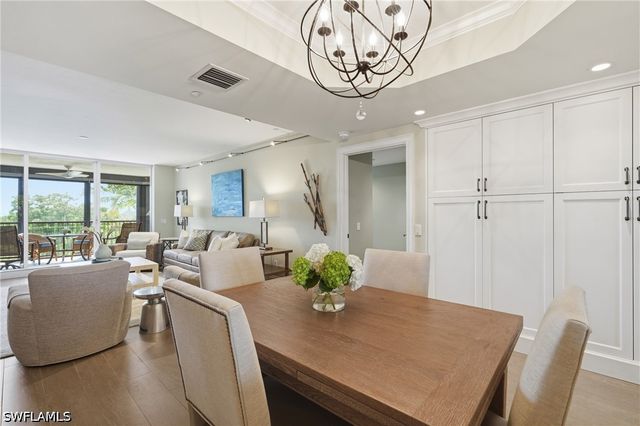 7225 Pelican Bay BLVD 302, Naples, FL 34108