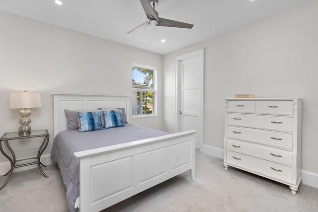444 NE Wavecrest Way, Boca Raton, FL 33432