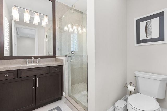 444 NE Wavecrest Way, Boca Raton, FL 33432