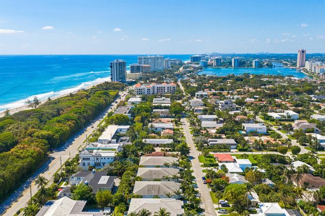 444 NE Wavecrest Way, Boca Raton, FL 33432