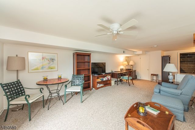 181 Long Hill Road 5, Little Falls Twp., NJ 07424