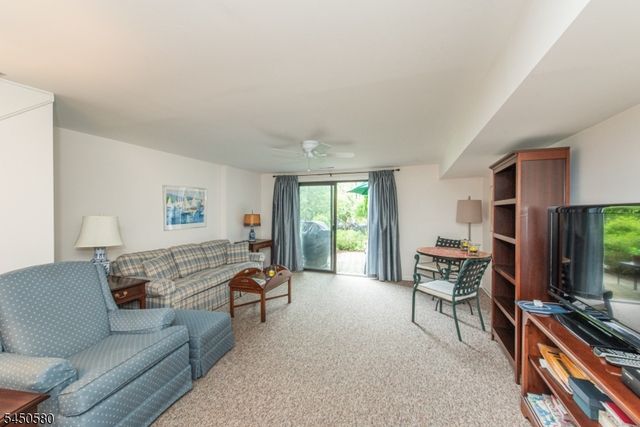 181 Long Hill Road 5, Little Falls Twp., NJ 07424
