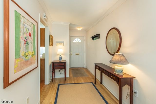 181 Long Hill Road 5, Little Falls Twp., NJ 07424