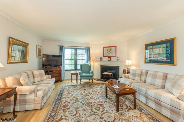 181 Long Hill Road 5, Little Falls Twp., NJ 07424