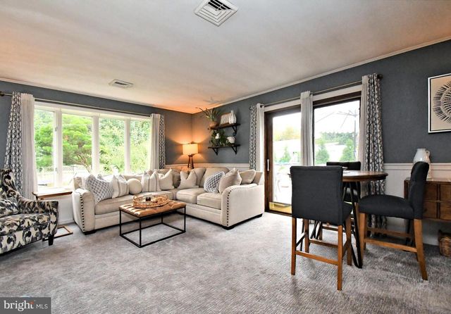 2828 LEON, Audubon, PA 19403