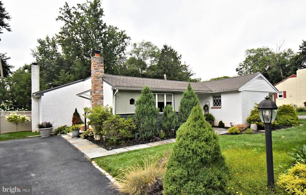 2828 LEON, Audubon, PA 19403