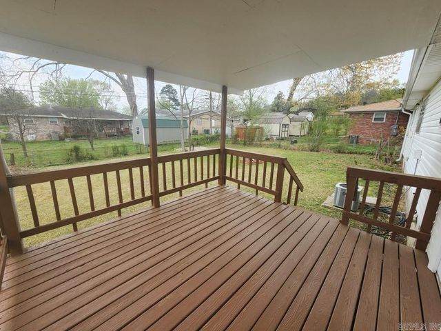 5901 Hacienda Drive, North Little Rock, AR 72118