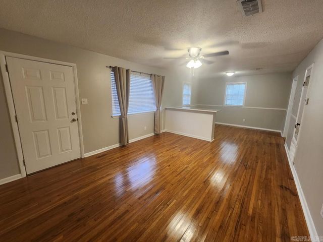 5901 Hacienda Drive, North Little Rock, AR 72118