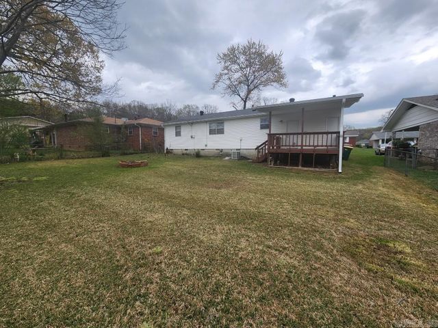 5901 Hacienda Drive, North Little Rock, AR 72118