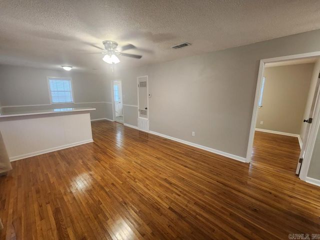 5901 Hacienda Drive, North Little Rock, AR 72118