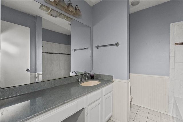 2823 Forest Point Drive, League City, TX 77573