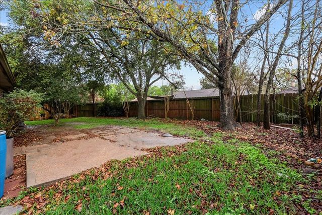 2823 Forest Point Drive, League City, TX 77573