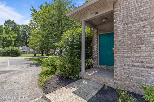 7516 Norbourne Ave, Louisville, KY 40222