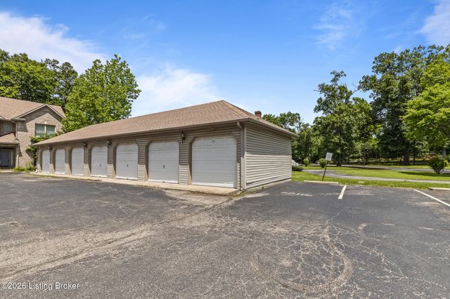7516 Norbourne Ave, Louisville, KY 40222