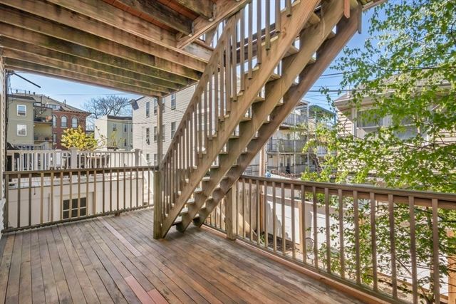 508 E 3rd St. 1, Boston, MA 02127