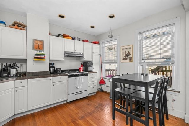 508 E 3rd St. 1, Boston, MA 02127