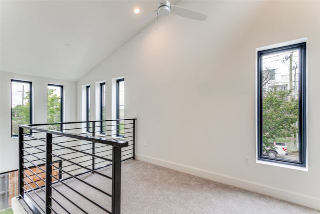 4715 Live Oak Street 104, Dallas, TX 75204