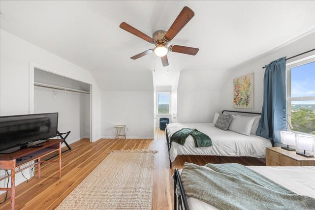 30309 RR 12, Dripping Springs, TX 78620