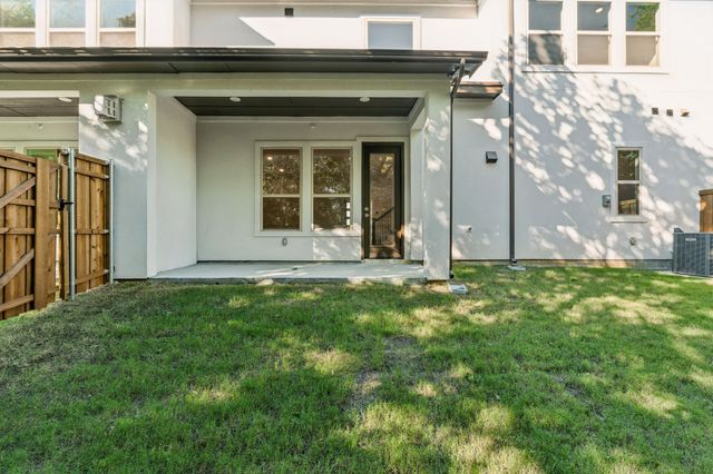 452 Waters Edge Drive 824, Hickory Creek, TX 75065