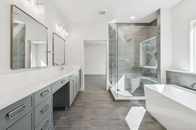 452 Waters Edge Drive 824, Hickory Creek, TX 75065