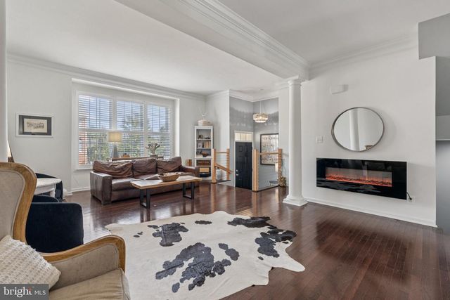 203 CENNING TER, Purcellville, VA 20132