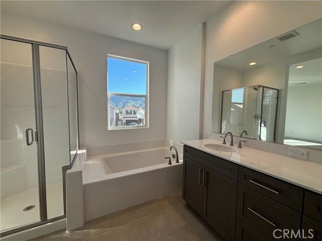 413 Checkerbloom Lane, Santa Paula, CA 93060