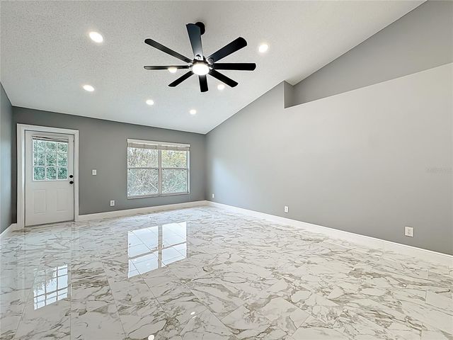 697 WINDING LAKE DRIVE, Clermont, FL 34711