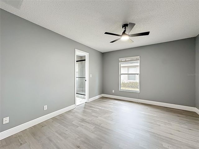 697 WINDING LAKE DRIVE, Clermont, FL 34711