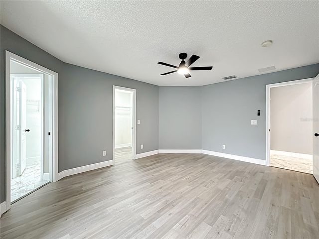 697 WINDING LAKE DRIVE, Clermont, FL 34711