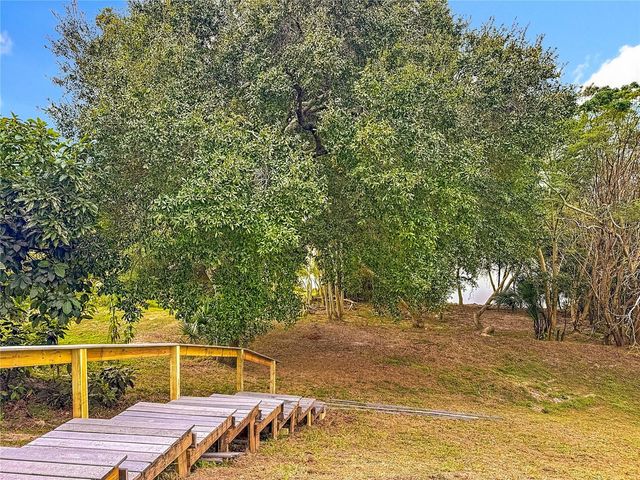 697 WINDING LAKE DRIVE, Clermont, FL 34711