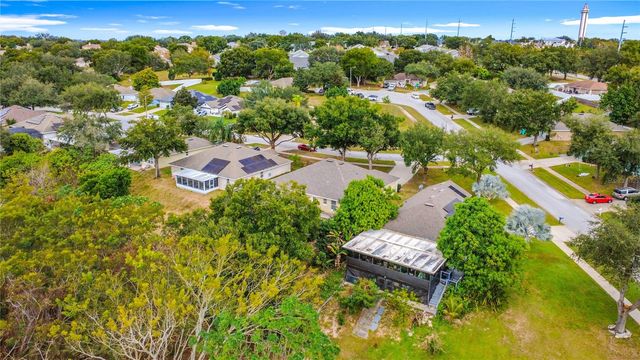 697 WINDING LAKE DRIVE, Clermont, FL 34711