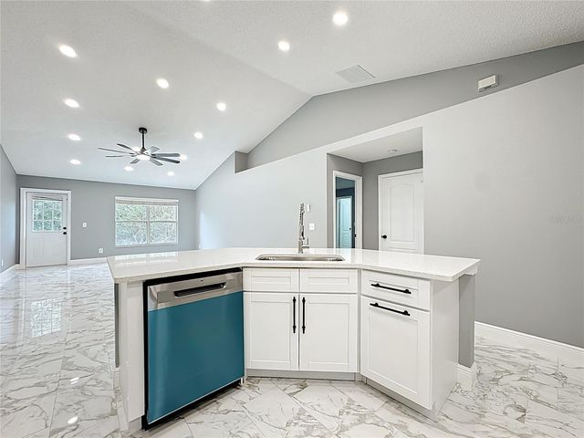 697 WINDING LAKE DRIVE, Clermont, FL 34711