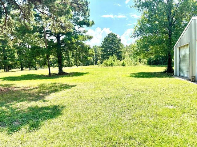 140 Harmony Drive, Livingston, TX 77351
