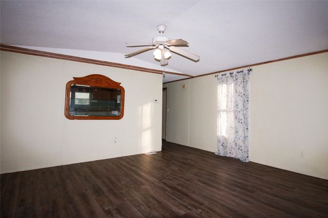 140 Harmony Drive, Livingston, TX 77351