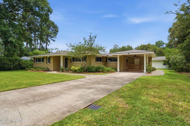 104 Donald Drive, Lafayette, LA 70503
