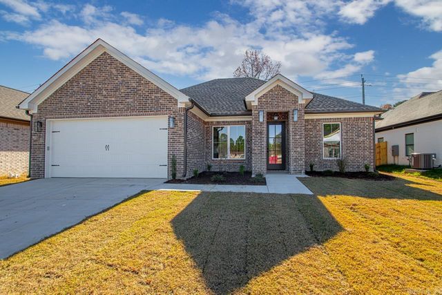 3881 Spencer Crossing Drive, Benton, AR 72019