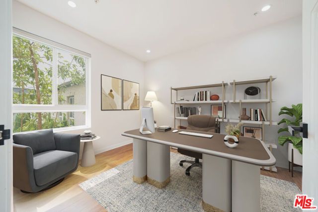 1401 S St Andrews Place 201, Los Angeles, CA 90019