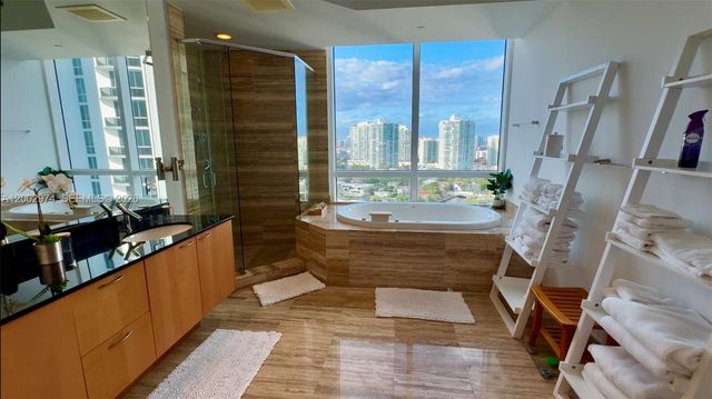 15901 Collins Ave 1804, Sunny Isles Beach, FL 33160