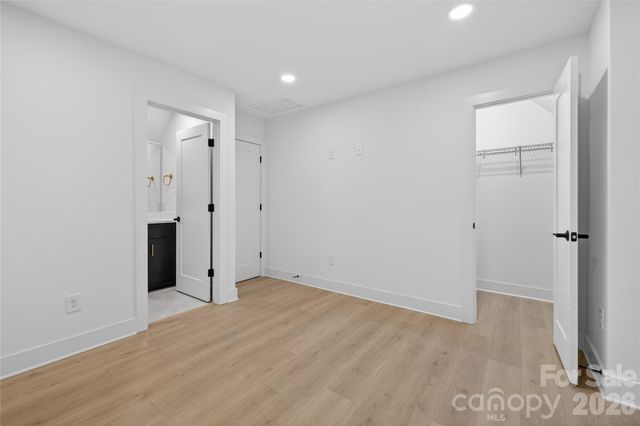 1009 Carter Avenue 36, Charlotte, NC 28206