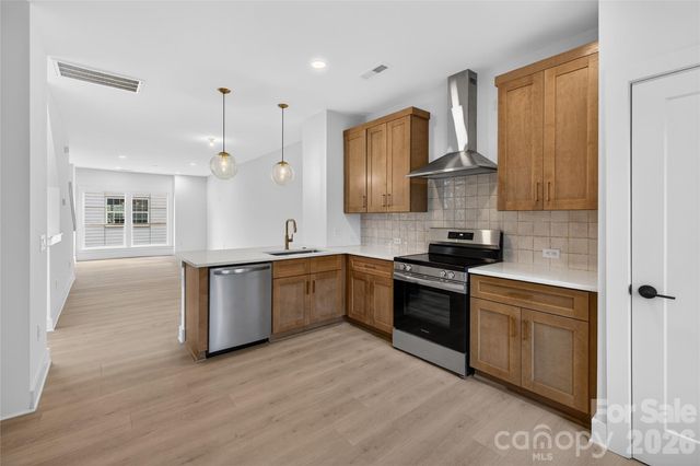 1009 Carter Avenue 36, Charlotte, NC 28206