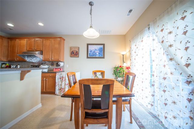 16525 Kettlewell Lane, Charlotte, NC 28277