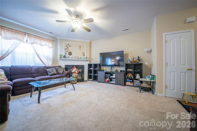 16525 Kettlewell Lane, Charlotte, NC 28277