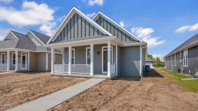 364 Willow DRIVE, Sheboygan Falls, WI 53085