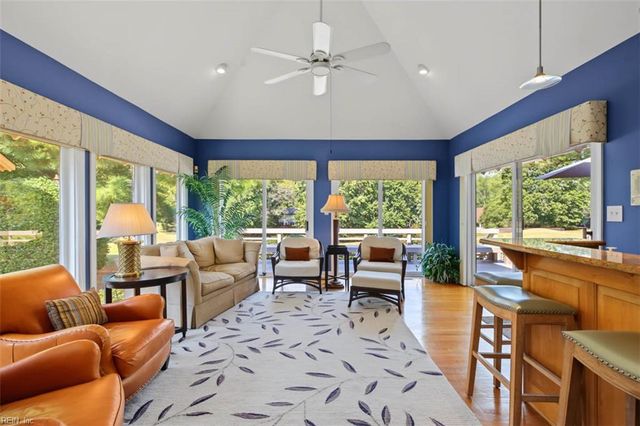 137 Roger Smith, Williamsburg, VA 23185