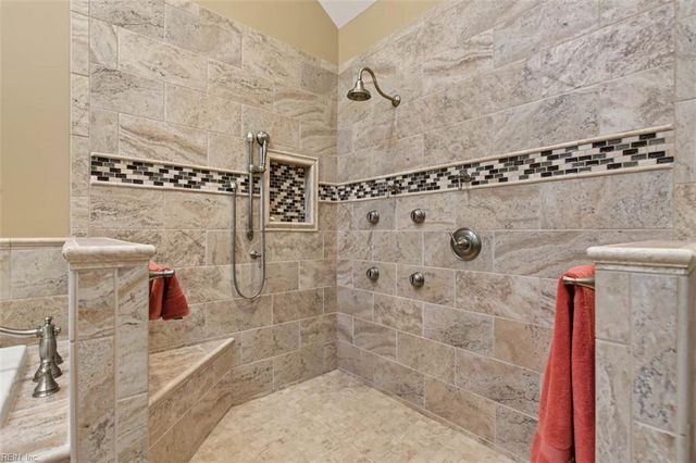 137 Roger Smith, Williamsburg, VA 23185