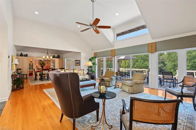 137 Roger Smith, Williamsburg, VA 23185